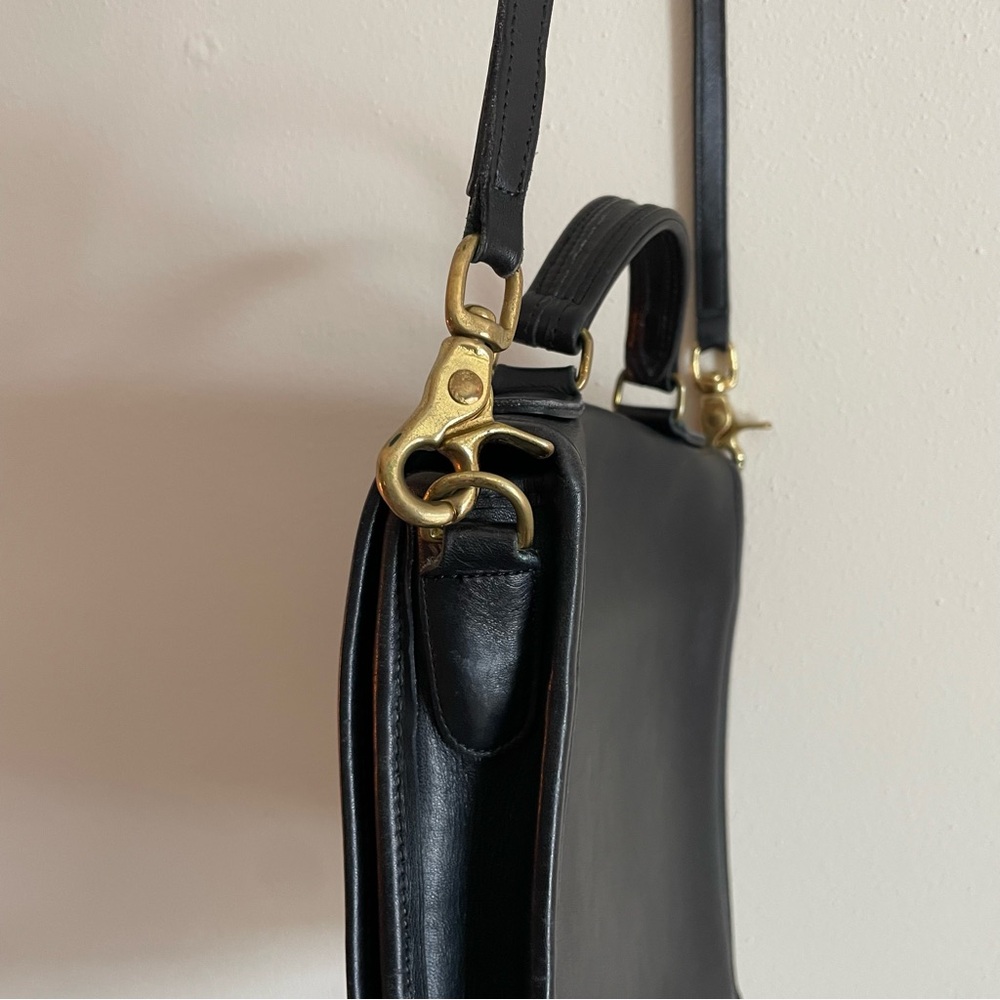 Coach Vintage 1983‎ The Station CrossBody Top Handle Leather Bag in Black - Picture 3 of 11